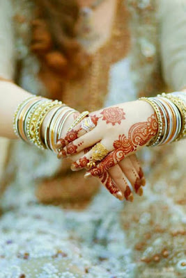 Latest Mehndi Designs For Brides