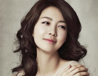 Profil dan Biodata Lee Yo Won