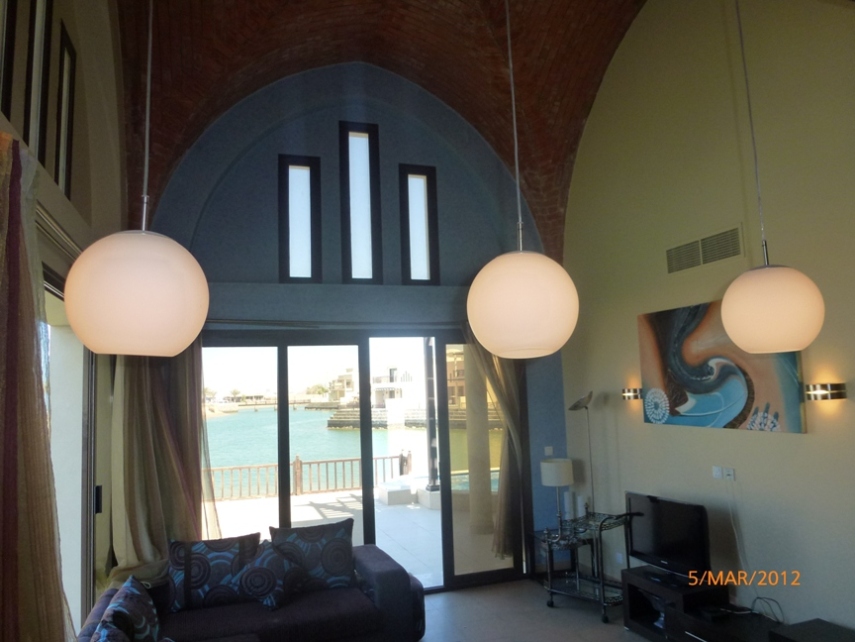 Beachside villa for sale فيلا على البحر للبيع Interior/صور الفيلا من