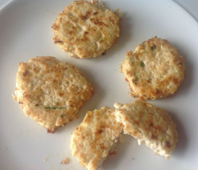 7-easy-recipes-for-baby-led-weaning-chicken-and-leek-burgers