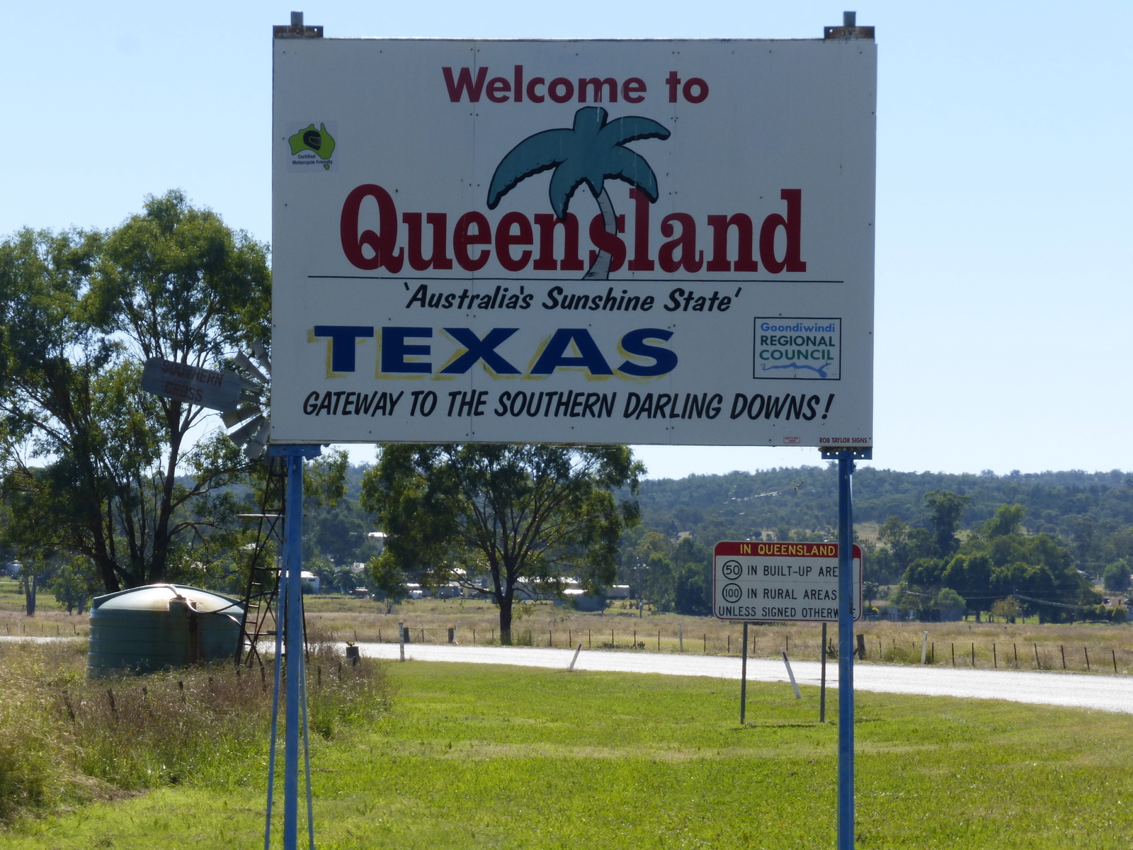 Andrew and Nikki around Oz Arrived in Queensland