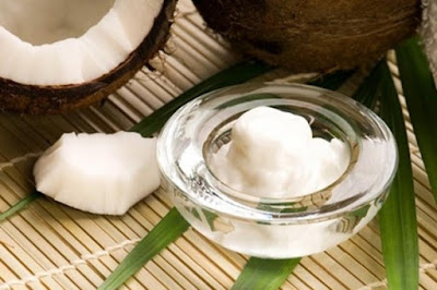 Cách làm trắng da tại nhà hiệu quả bằng dầu dừa (3)