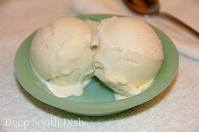 Deep South Dish: Old Fashioned Vanilla Custard Ice Cream