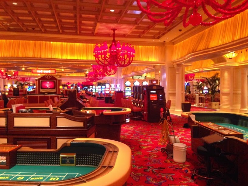 Royal Flusher Vegas Caesars Hangar Palace Casino