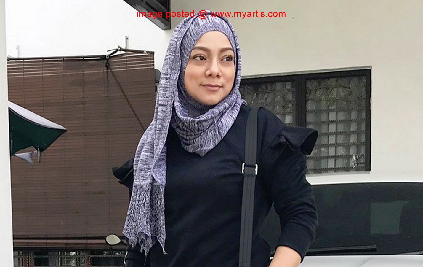 MYARTIS.COM | MYARTIS | MY | ARTIS: LINDA RAFAR 'GERAM' DIKUTUK