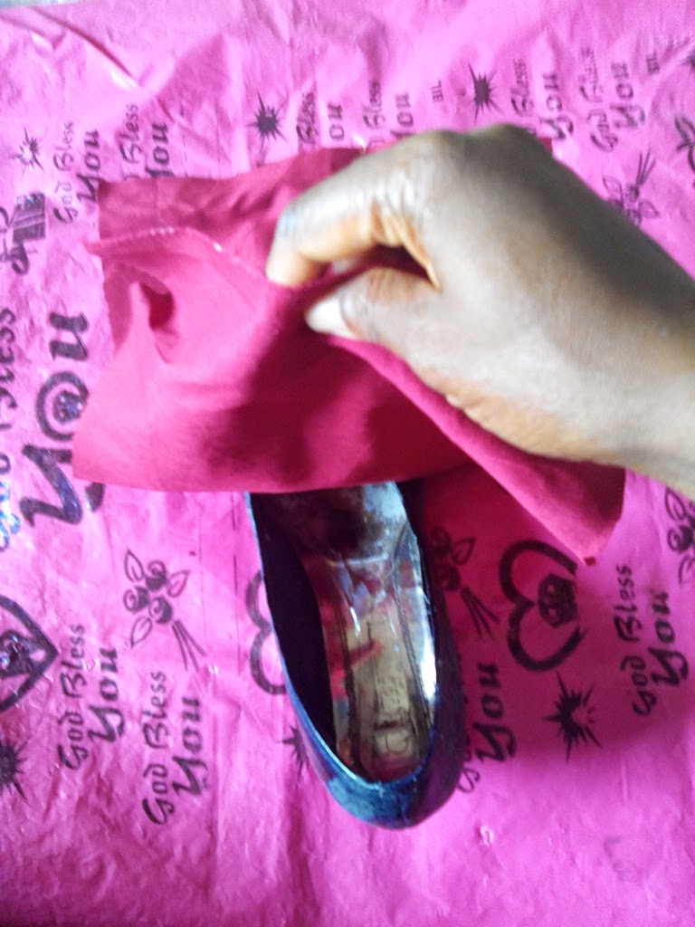 JCGankara Crafts and Skills How to cover your shoe with fabric or