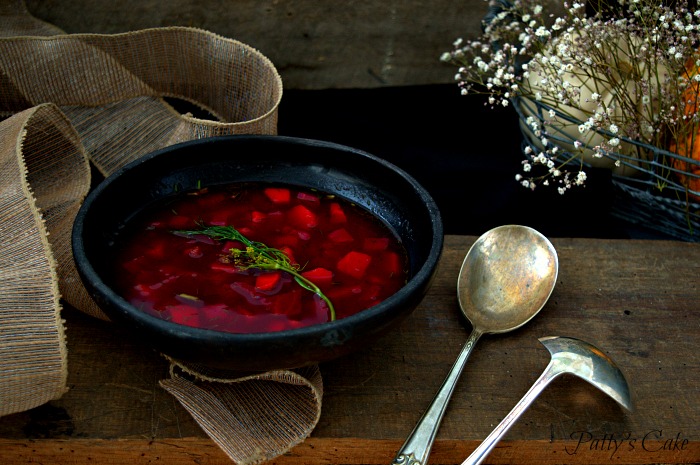 sopa-de-remolacha-borscht