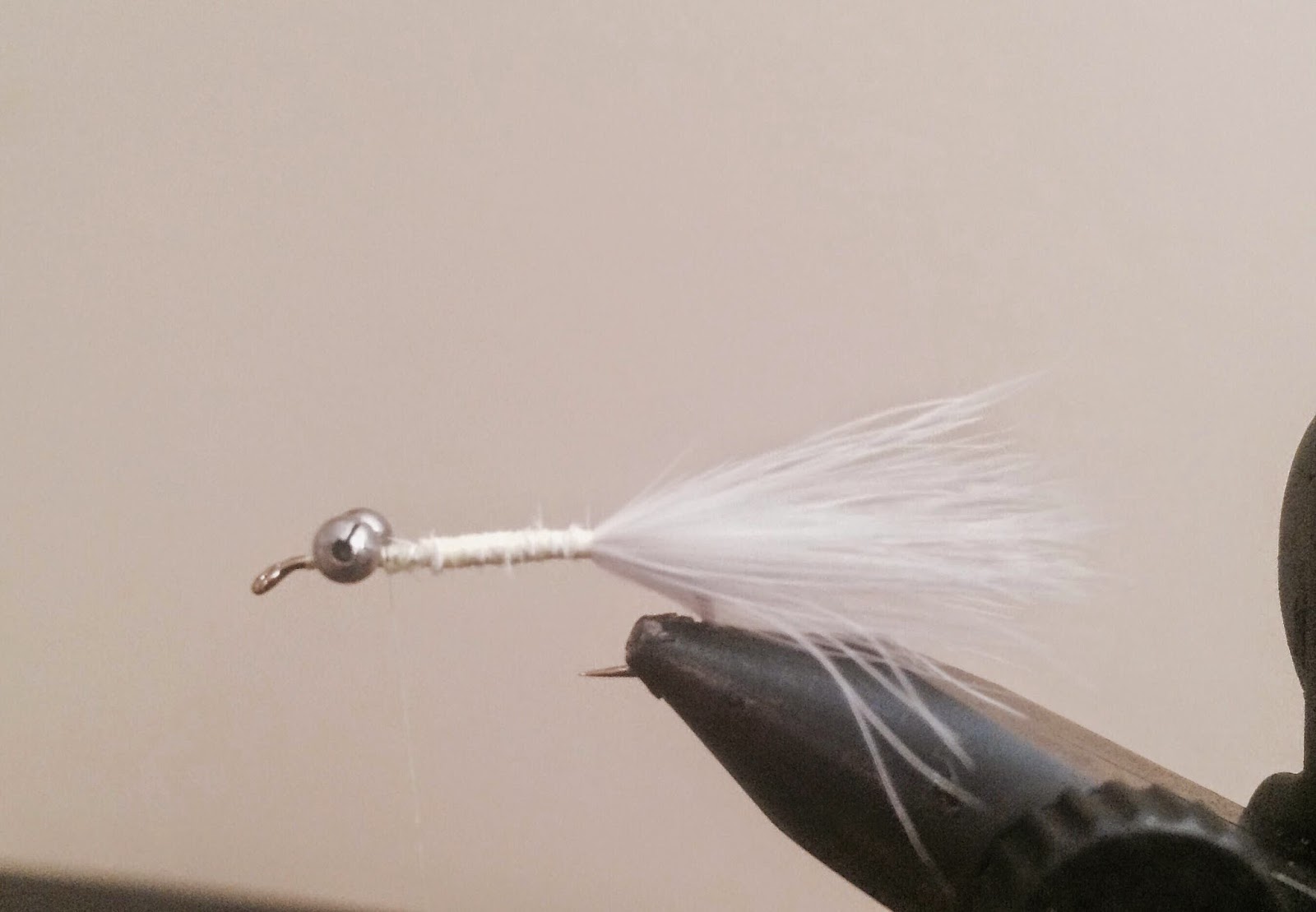 The Rogue Outdoors How to tie the Crappie Candy Fly
