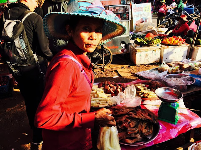 Mercato: colori, odori e tradizione mercato della cambogia