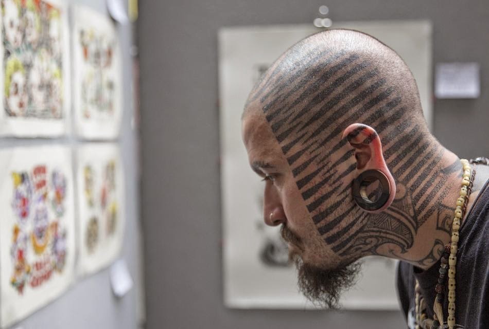 Pics from the 10th London international tattoo convention 9