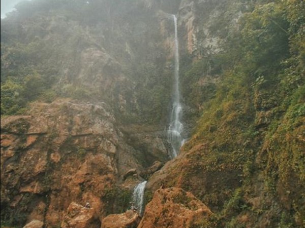 Here They Are 14 Beautiful Waterfalls a.k.a Curug In Garut City You Must Visit Here They Are 14 Beautiful Waterfalls a.k.a Curug In Garut City You Must Visit