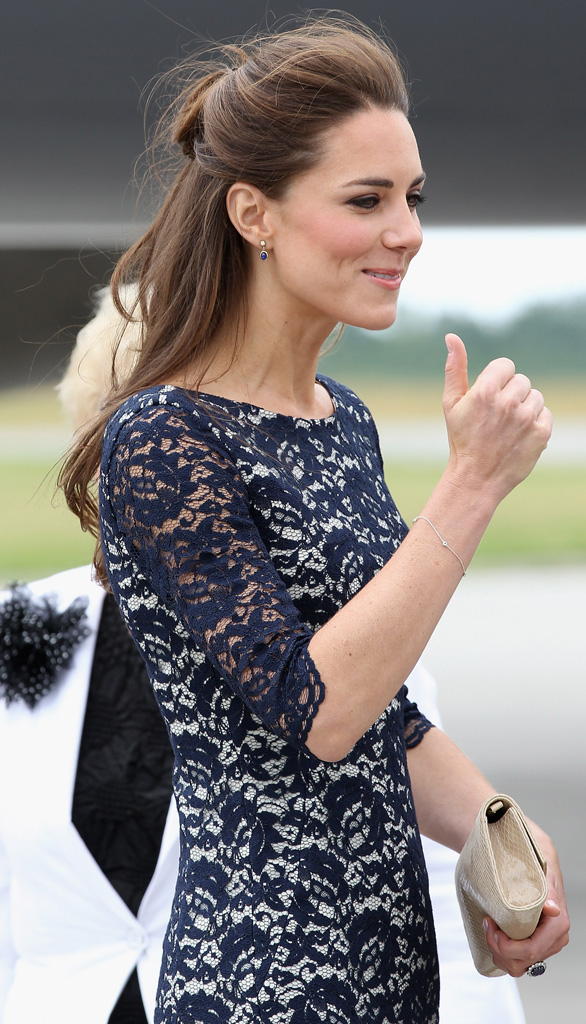 Hot Wallpapers: Kate Middleton Arrive In Canada Photos,Gallery