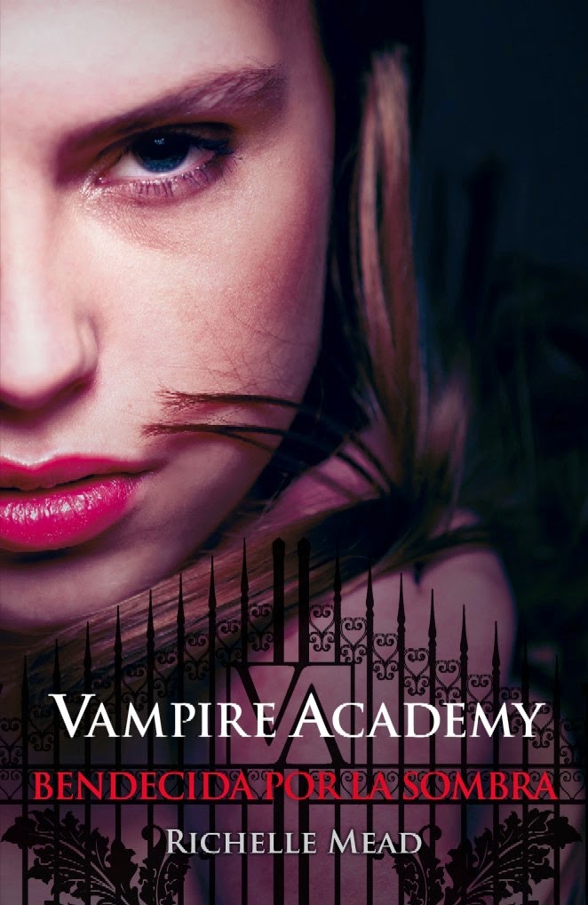 http://entrelibrosytintas.blogspot.com.es/2014/09/resena-vampire-academy-bendecida-por-la.html