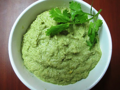 @ImperialInn - #GreenChutney is a yummy, mouth-watering, spicy chutney. This Green Chutney had the flavours of mint and coriander as well as the tang from lemon juice with sweet taste due to sugar.This chutney goes very well with #snacks or #chaatrecipes. green-chutney-recipe