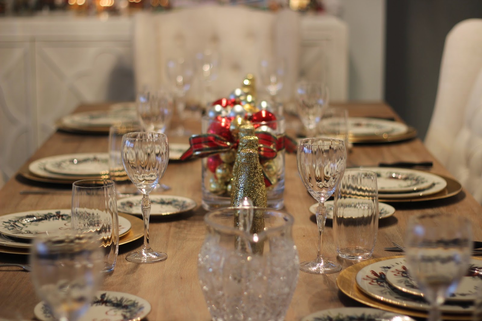 Bourbon and Boweties Kate Spade Christmas Table Setting 
