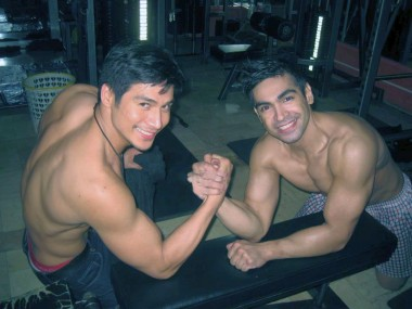 Devorah recommends best of Girlfriend gives best handjob sex pascual scandal piolo male Celebrity philippine