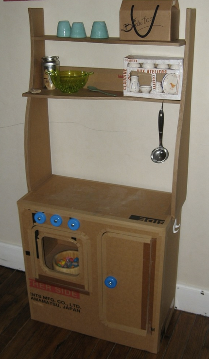 Upcycle Us Kitchen Set Made Of Cardboard