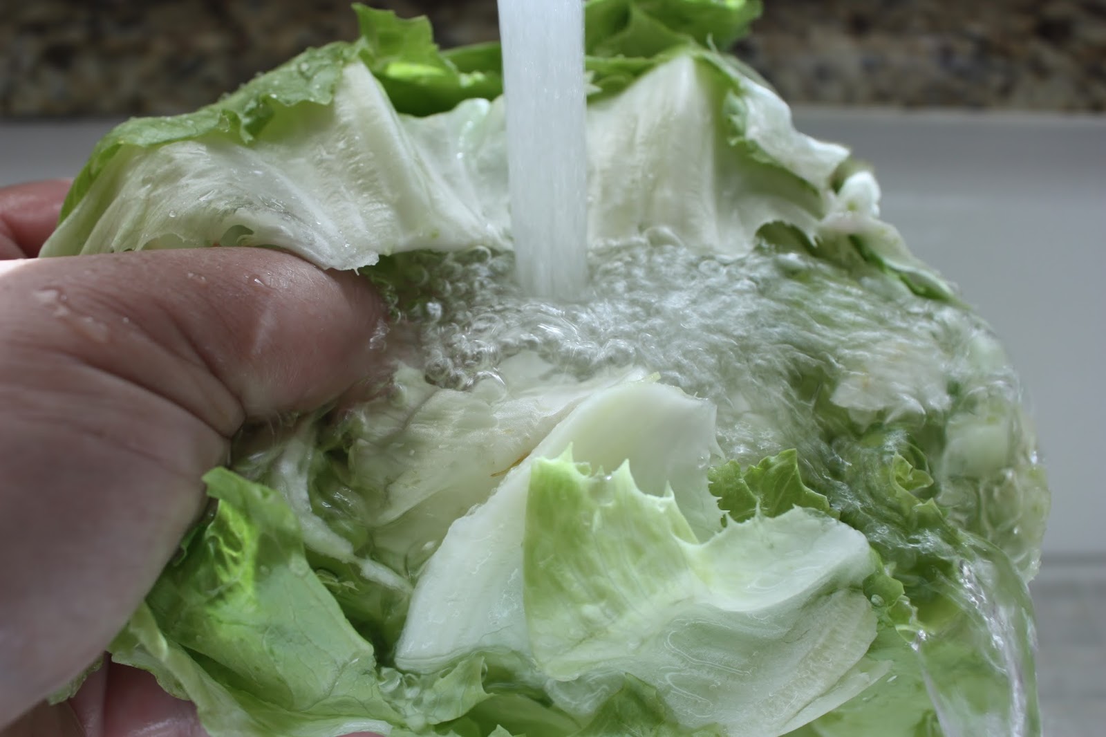 the-righteous-kitchen-how-to-clean-iceberg-lettuce