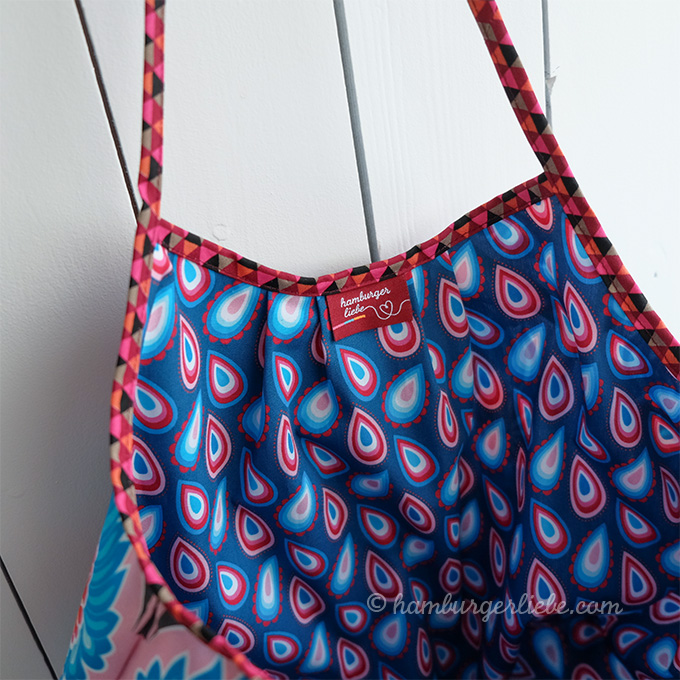 Reversible Mini Beach Bag Tutorial DIY Tutorial Ideas!