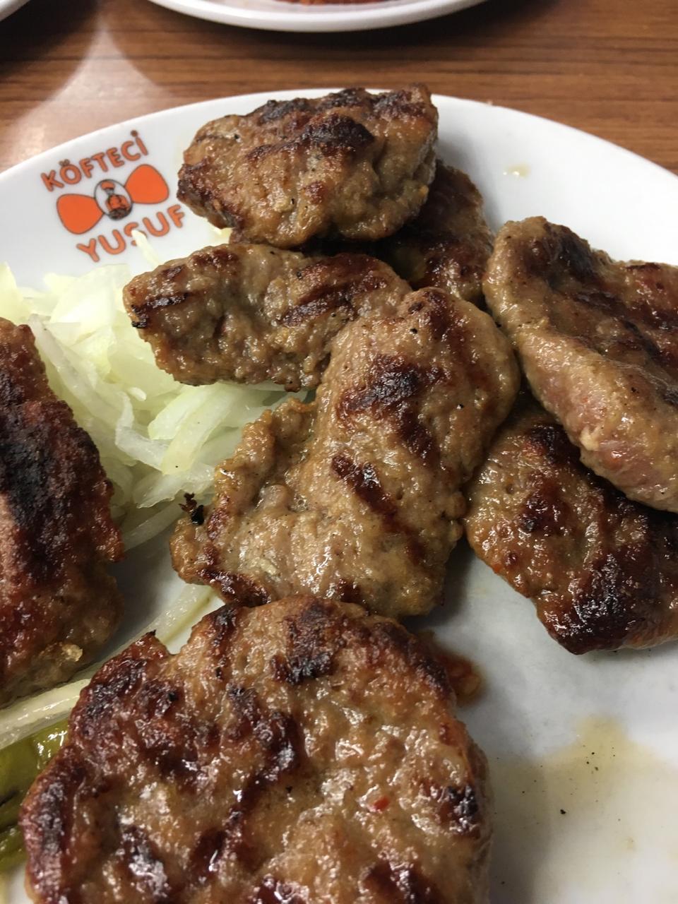 KÖFTECİ YUSUF AS OUTLET BURSA MENÜ FİYAT LİSTESİ Ne Kadara Yenir?