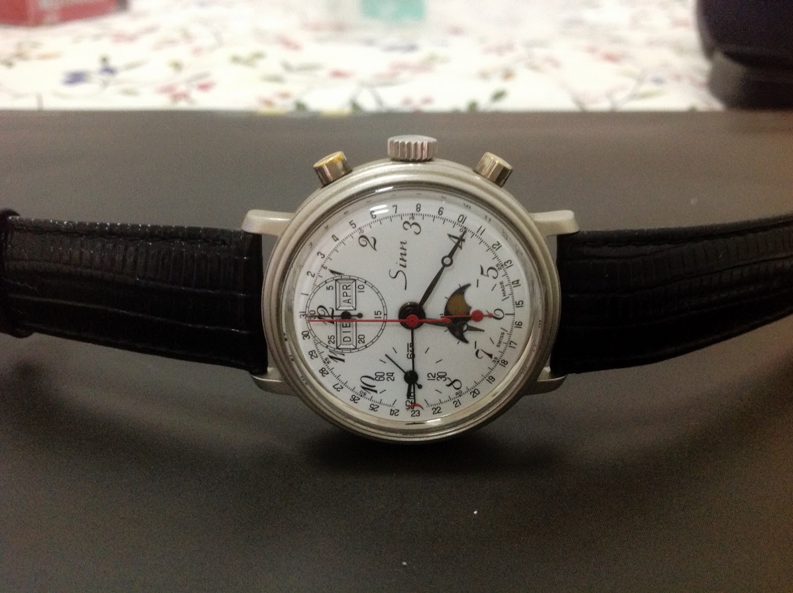 JACK'S TREASURE CHEST OF TIME PIECES AUTHENTIC VINTAGE SINN TRIPLE
