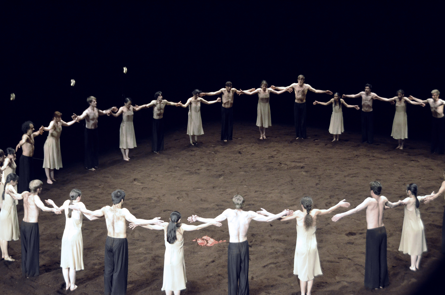 Empyreen PINA BAUSCH The Rite of Spring