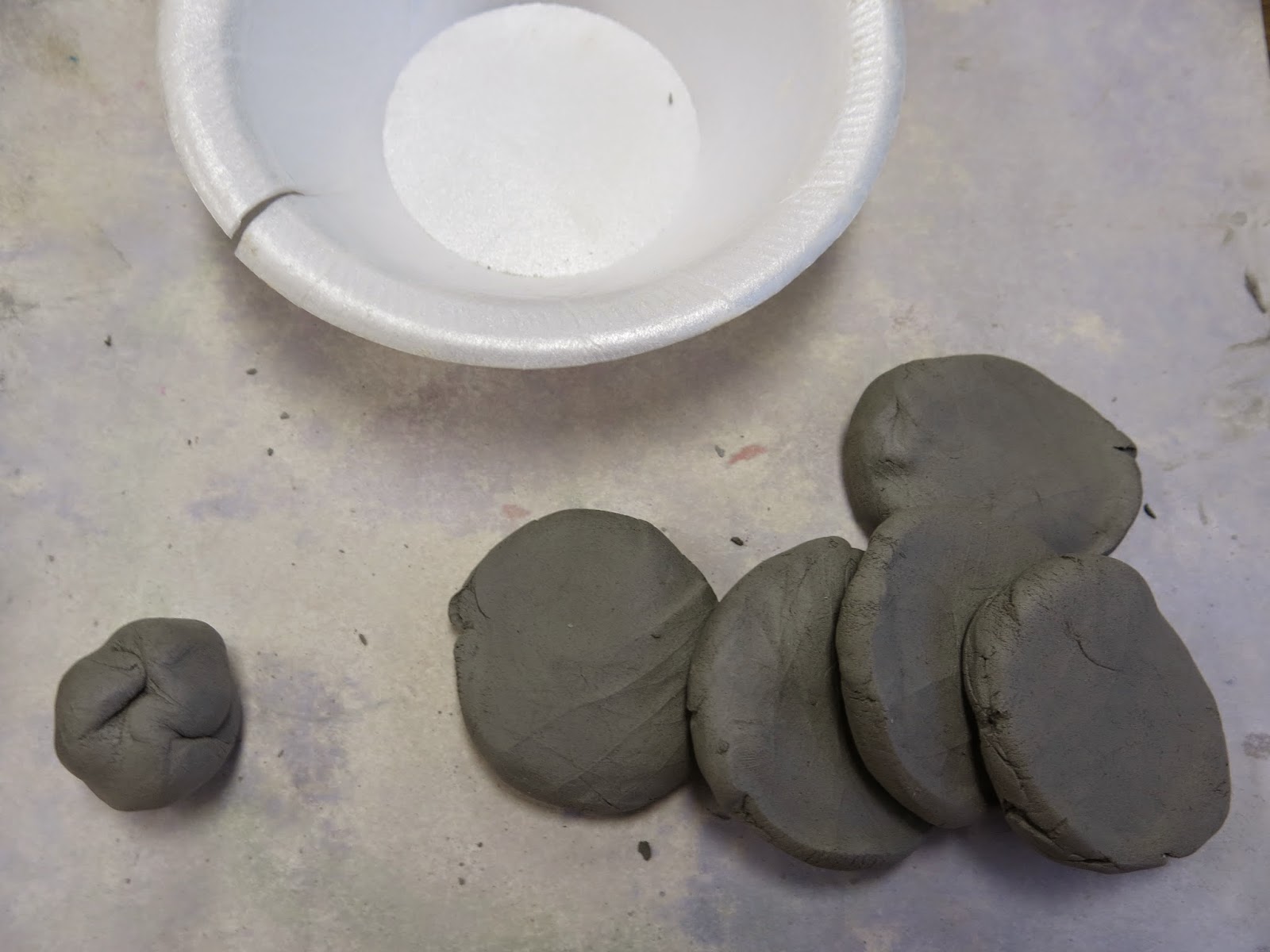 Cassie Stephens: In the Art Room: Ceramic Flowers with Third Grade