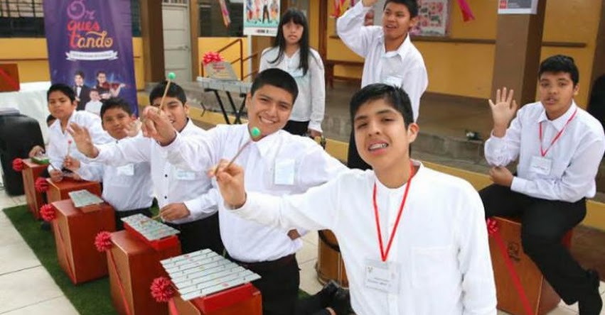 MINEDU entregó instrumentos musicales a estudiantes con discapacidad - www.minedu.gob.pe MINEDU entregó instrumentos musicales a estudiantes con discapacidad - www.minedu.gob.pe