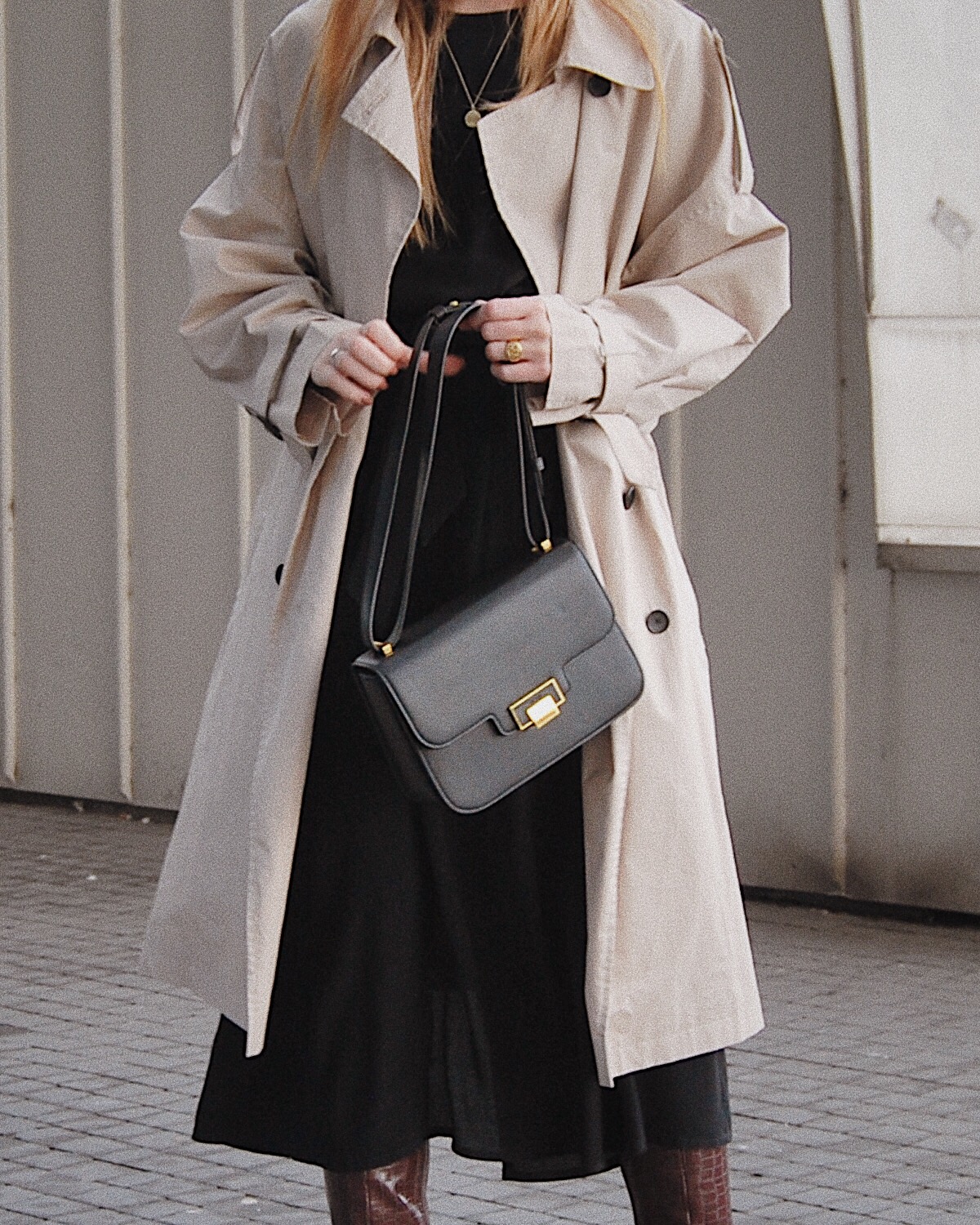 258 Trench coat over midi dress