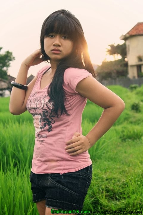 Foto: Cewek SMP Sekarang body Montok Dandanan Hot dan Sexy | Sexy Blog