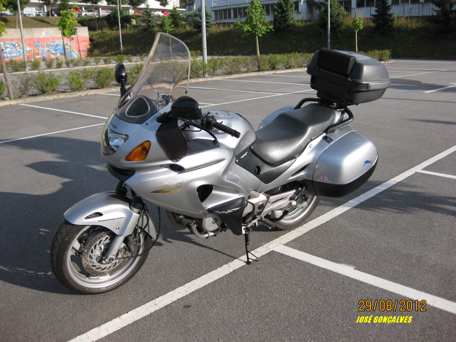 Honda nt650 deauville
