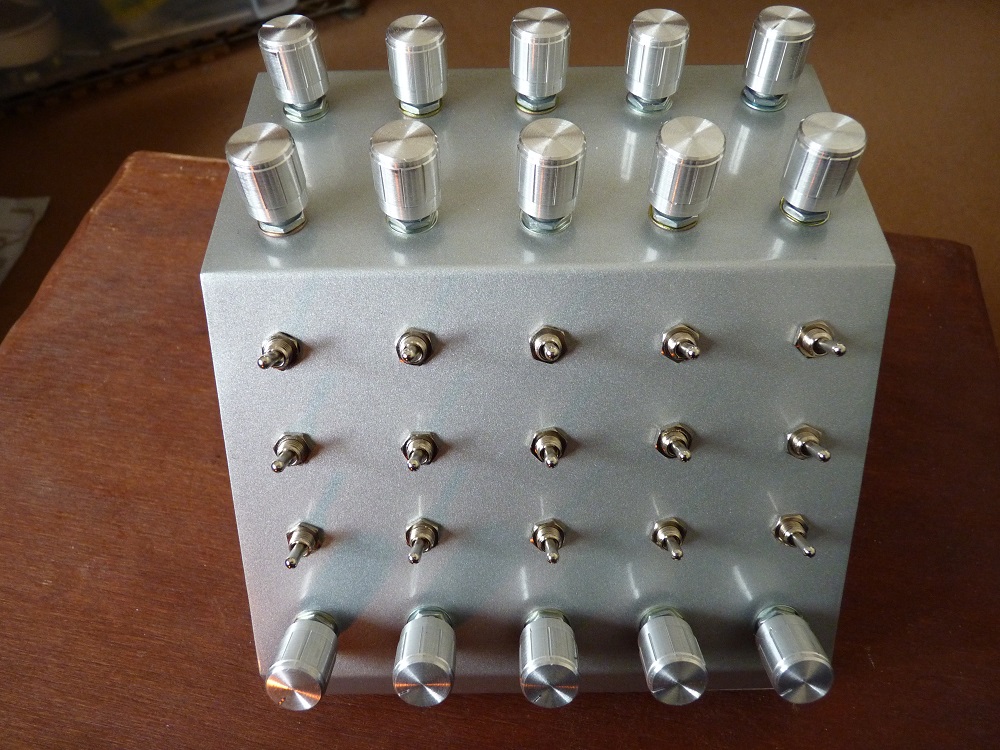 MATRIXSYNTH JMT noisy drone machine