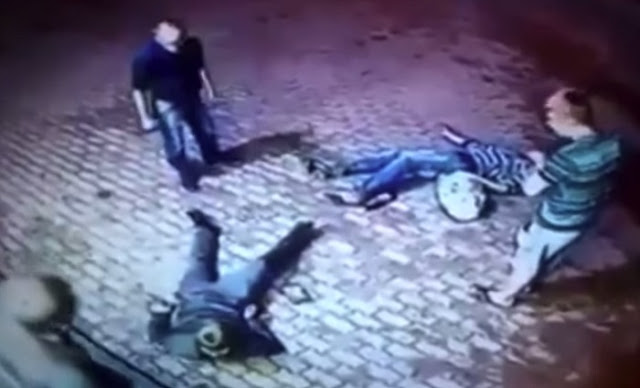 These Men Tried To Rob An Old Man, But Then They Regret It Afterwards After He DID THIS! These Men Tried To Rob An Old Man, But Then They Regret It Afterwards After He DID THIS!