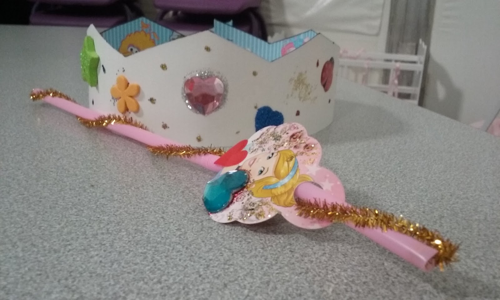 The Confident Journal Sunday School Craft Queen Esther and King