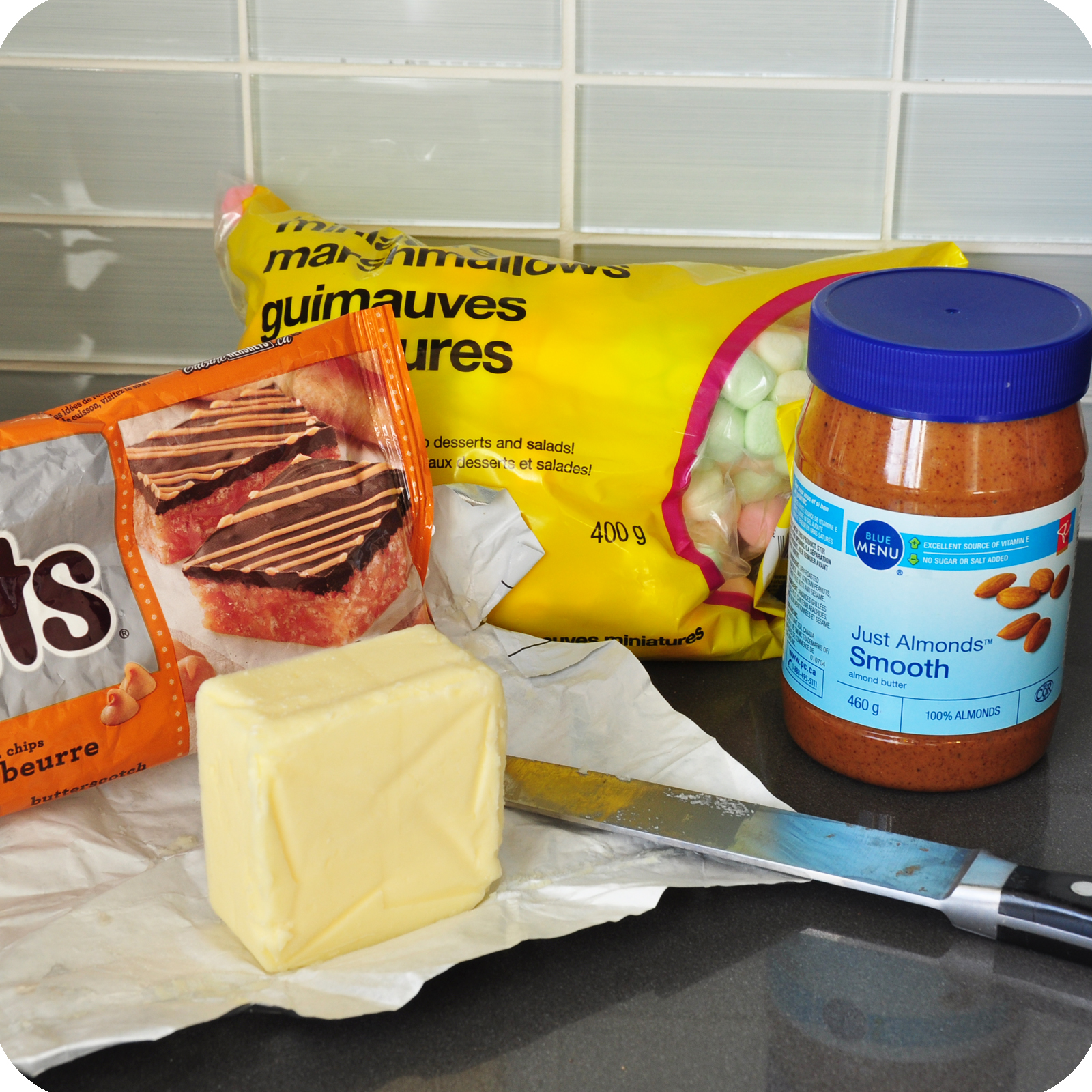 maja. PeanutFree Marshmallow Squares