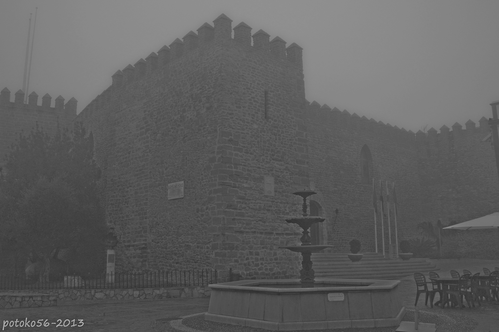 el Castillo y la Niebla