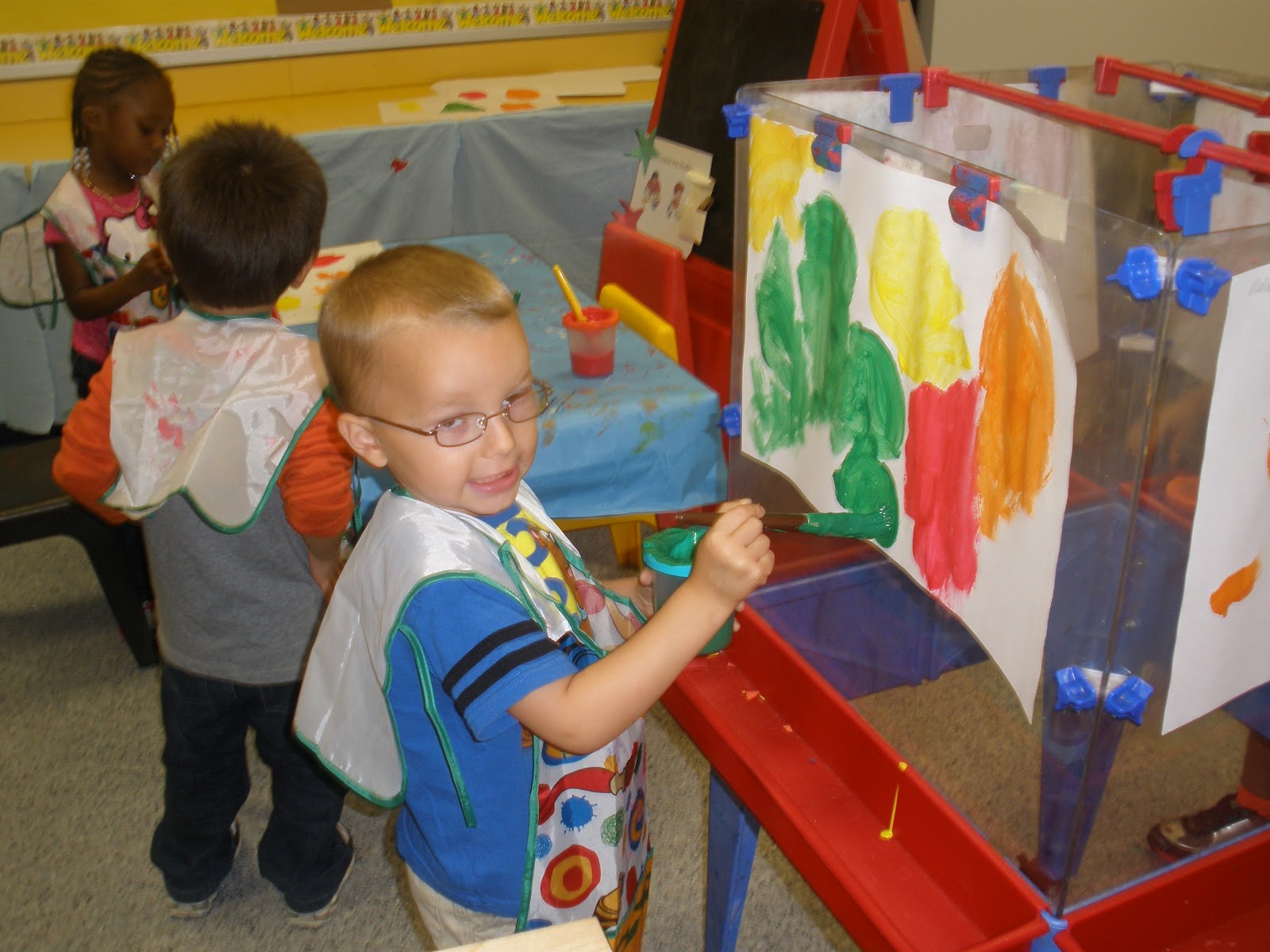 Mrs. Wright's/Mrs. Burbage's Preschool Class: Our first time at the art