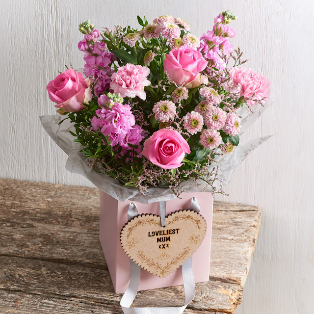 How to Buy the Best Flowers and Make Them Last Longer