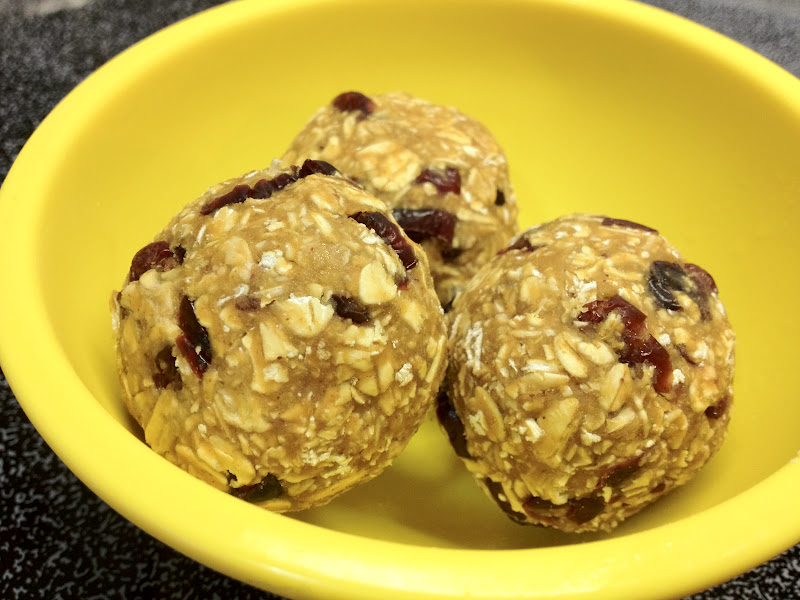 Vegan Road Runner Oatmeal Cranberry PB2 Balls