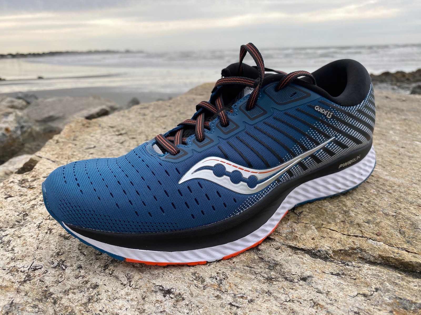 Road Trail Run: Saucony Guide 13 Initial Run Review Video and Shoe Details
