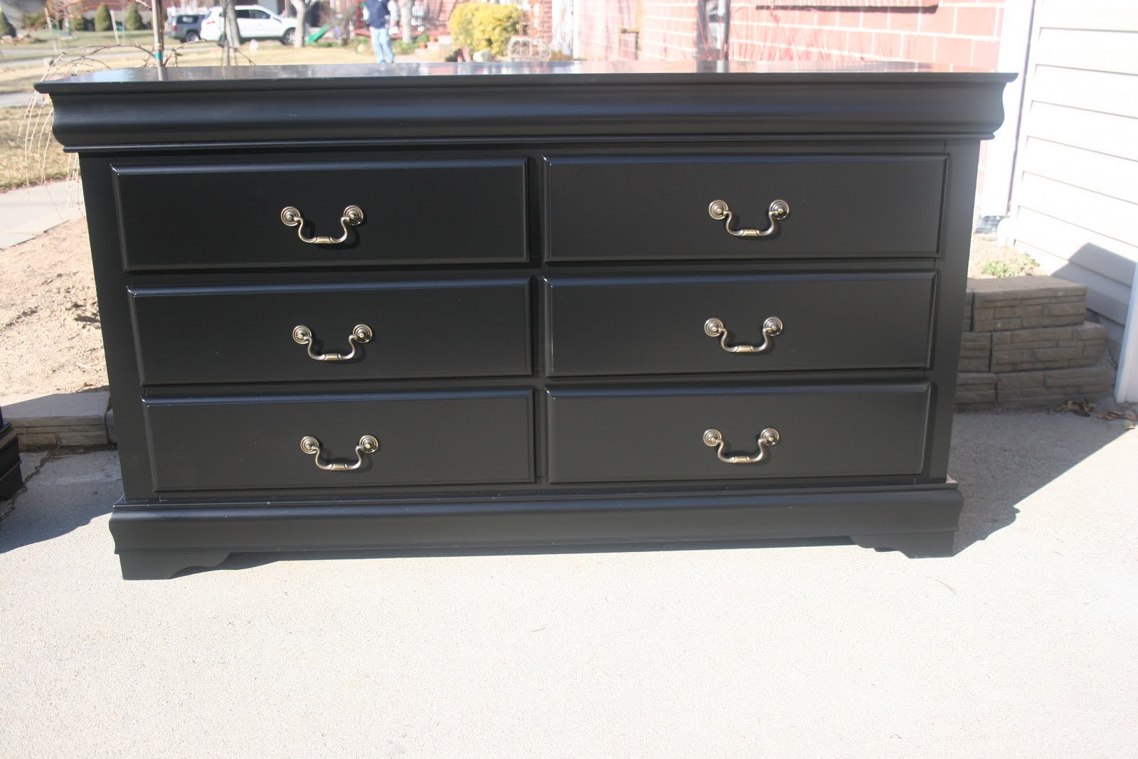 Shabby 2 Chic Design Black Dresser Set, and an Update on Current Ads.