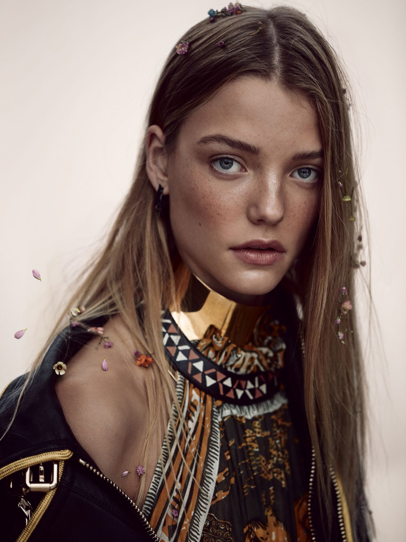Roos-Abels-Vogue-China-February-2016-Camilla-Akrans-5