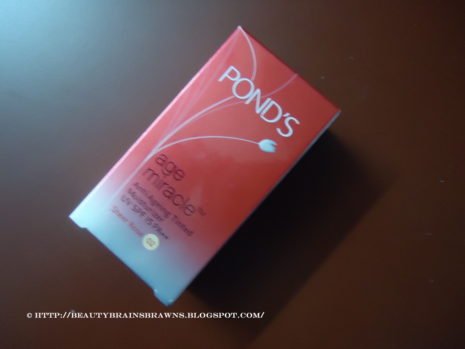 ponds tinted moisturiser