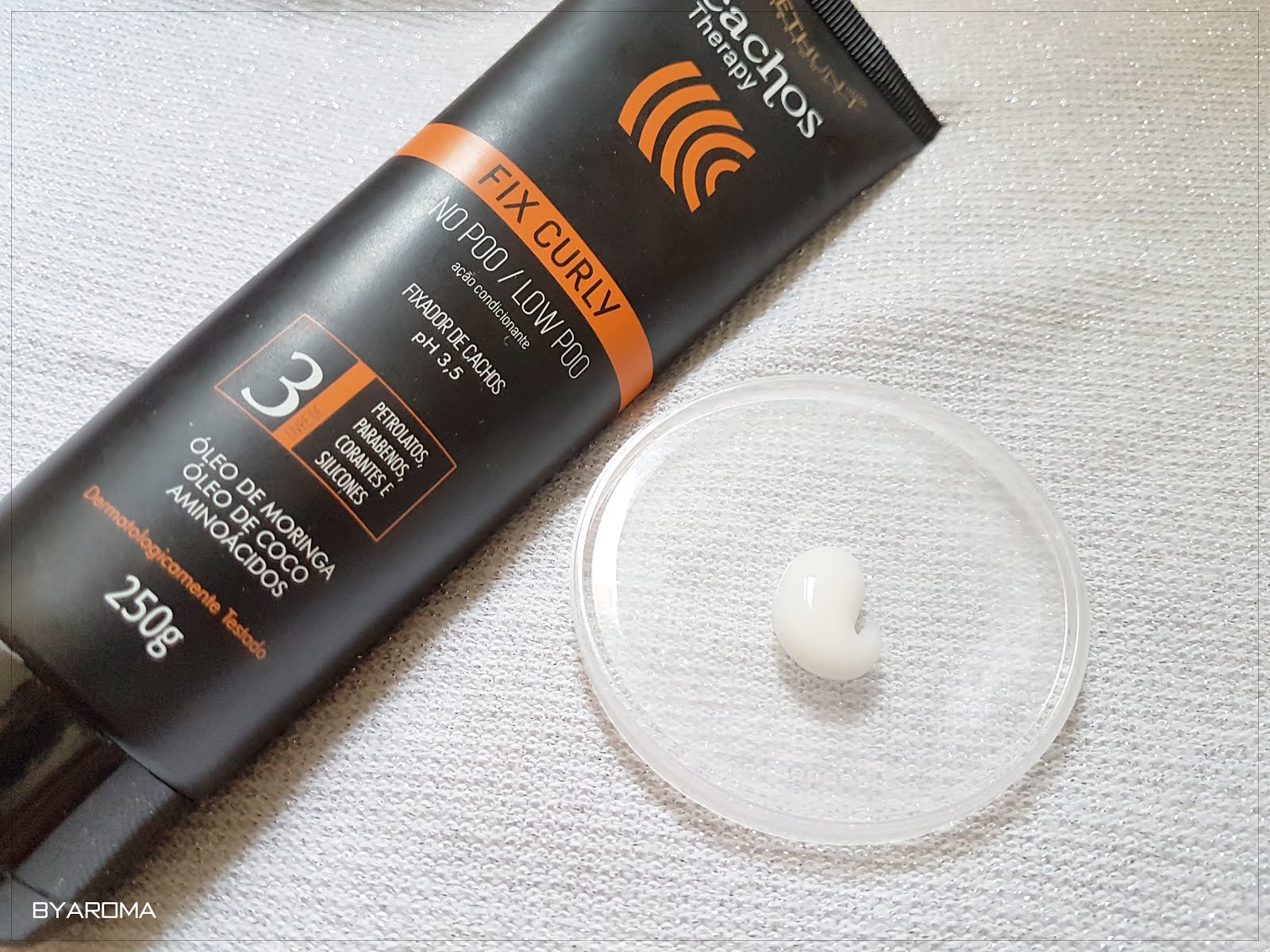 Fix Curly Fixador de Cachos Aneethun Cachos therapy Fix Curly Fixador de Cachos Aneethun Cachos therapy