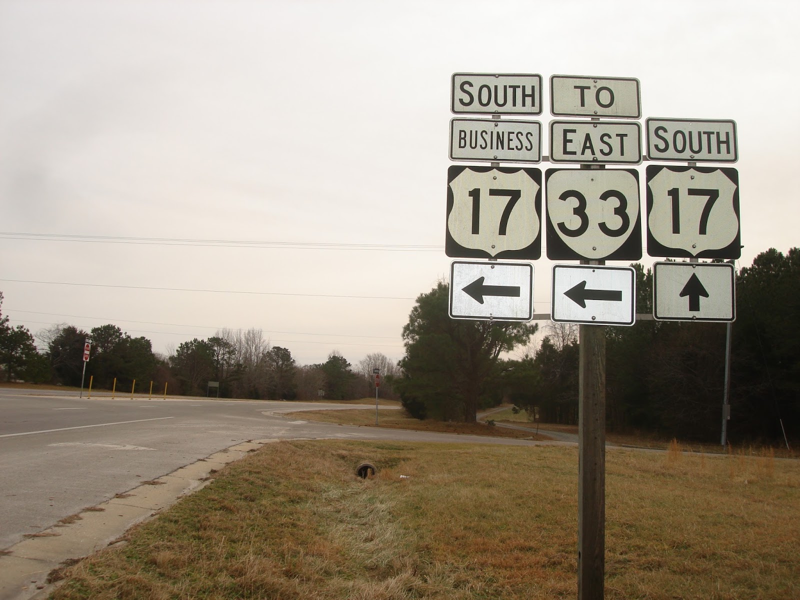 Luke's Signs: Rt. 17 & Business Rt. 17 - Middlesex County, VA