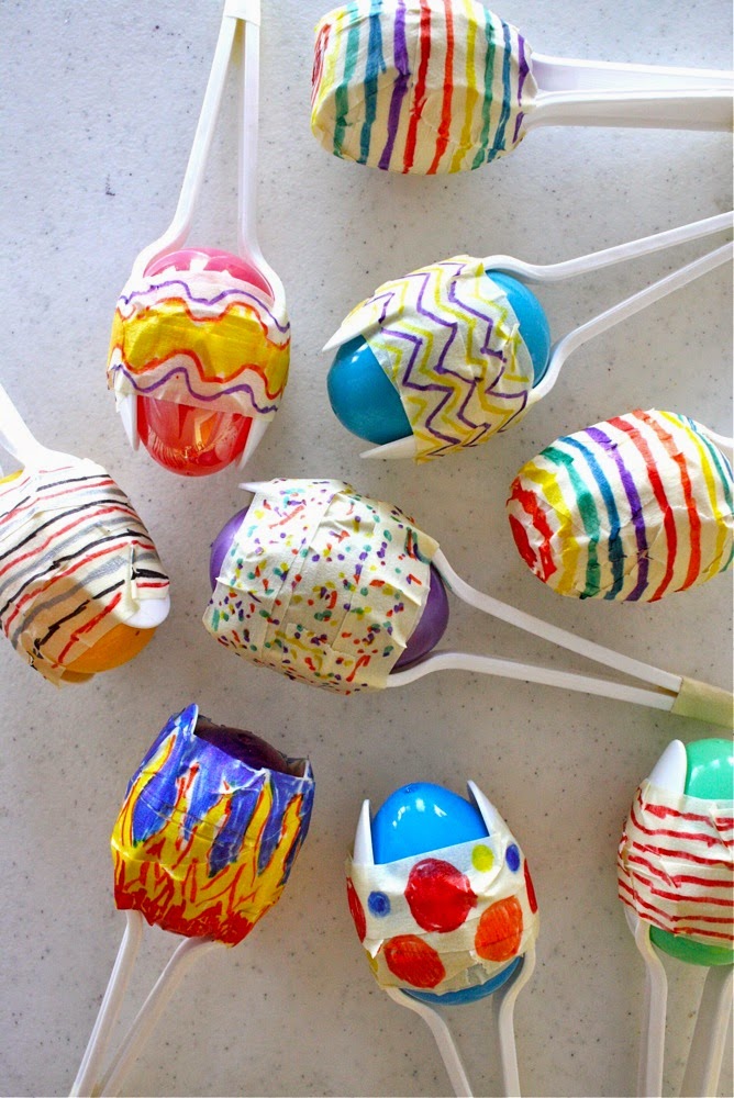 Make Your own Maraca Munchkins and Mayhem
