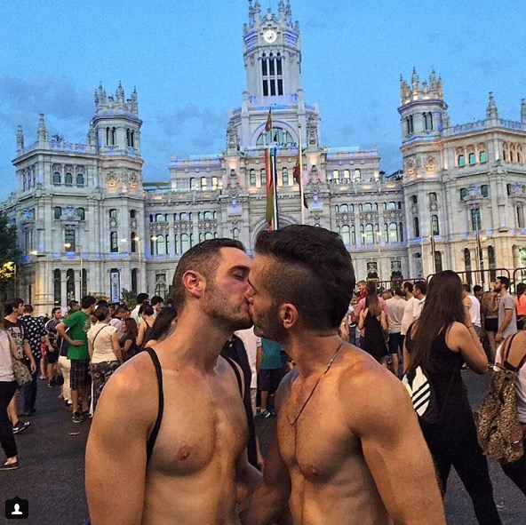 Accommodation for gay pride madrid