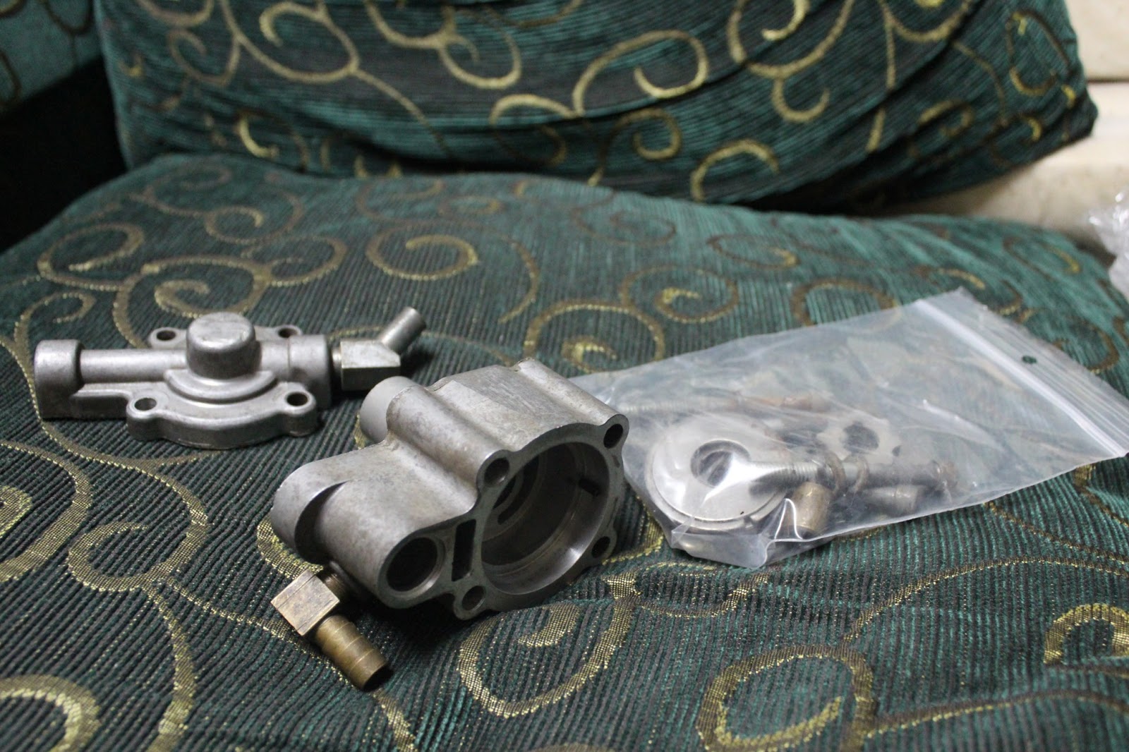 81colours ironhead oil pump