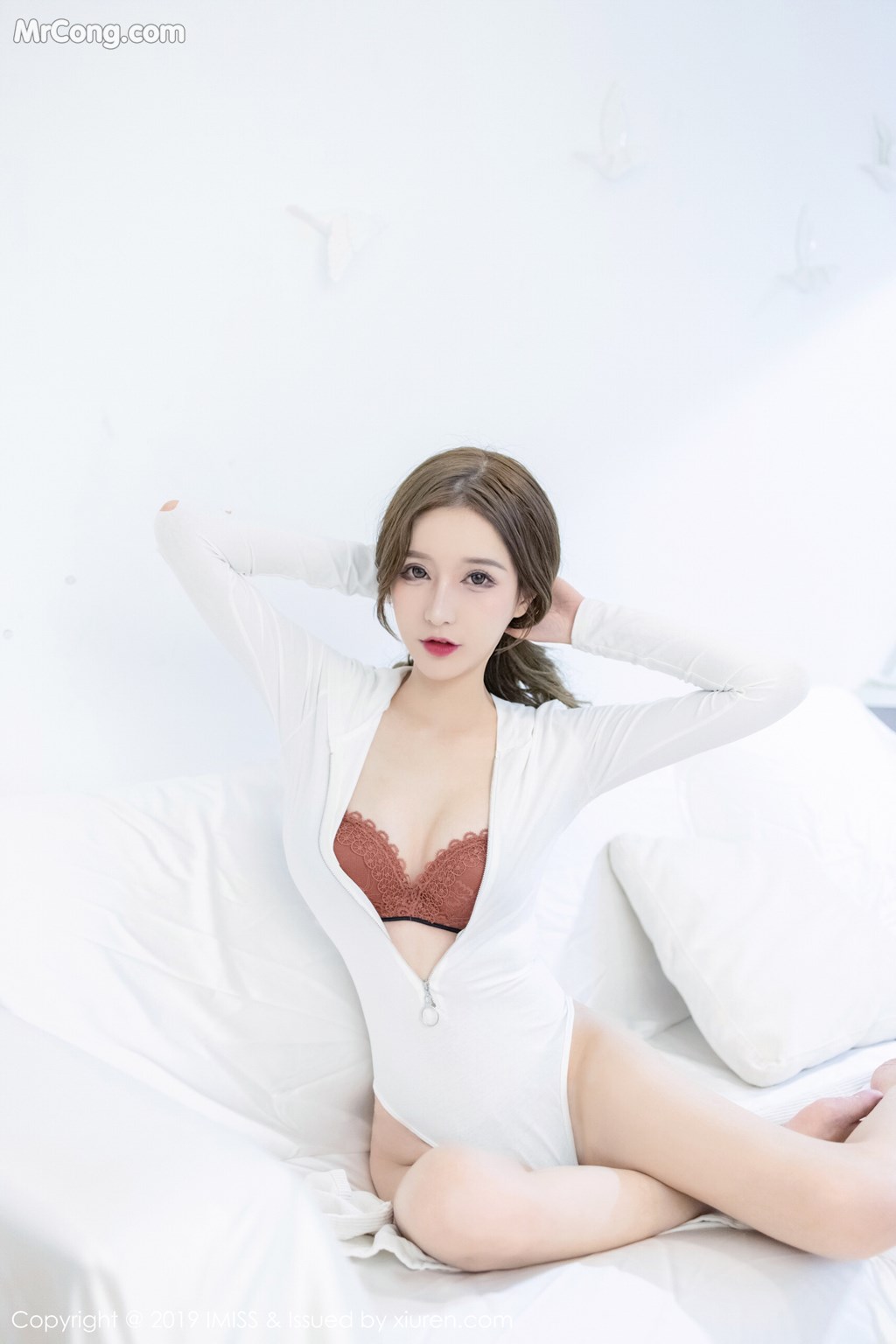 IMISS Vol.336: Xiao Lin (小琳) (44 pictures)