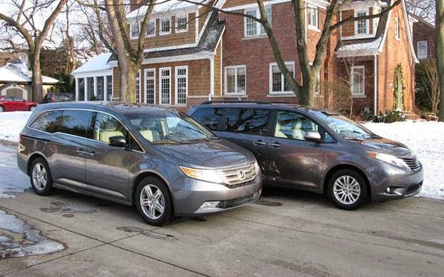 2015 Toyota Sienna vs 2015 Honda Odyssey and Driver 2015 Toyota Sienna vs 2015 Honda Odyssey and Driver